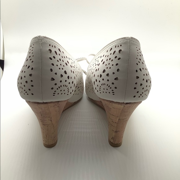 Rialto Cameka dress Wedges  White - Picture 4 of 5
